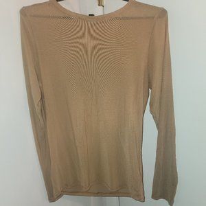 Express-Mesh Fitted Long Sleeve Tee